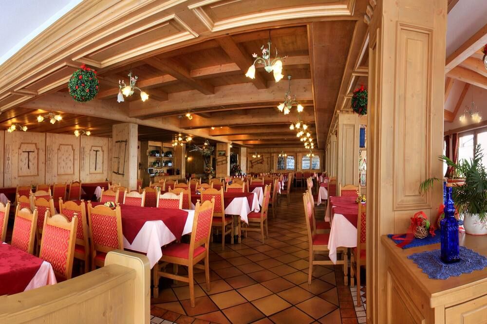 מסעדה תמונה