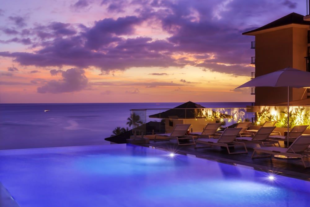 בריכה תמונה