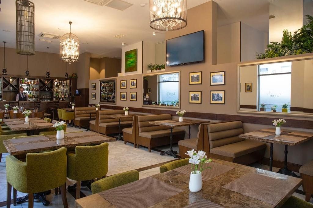 מסעדה תמונה