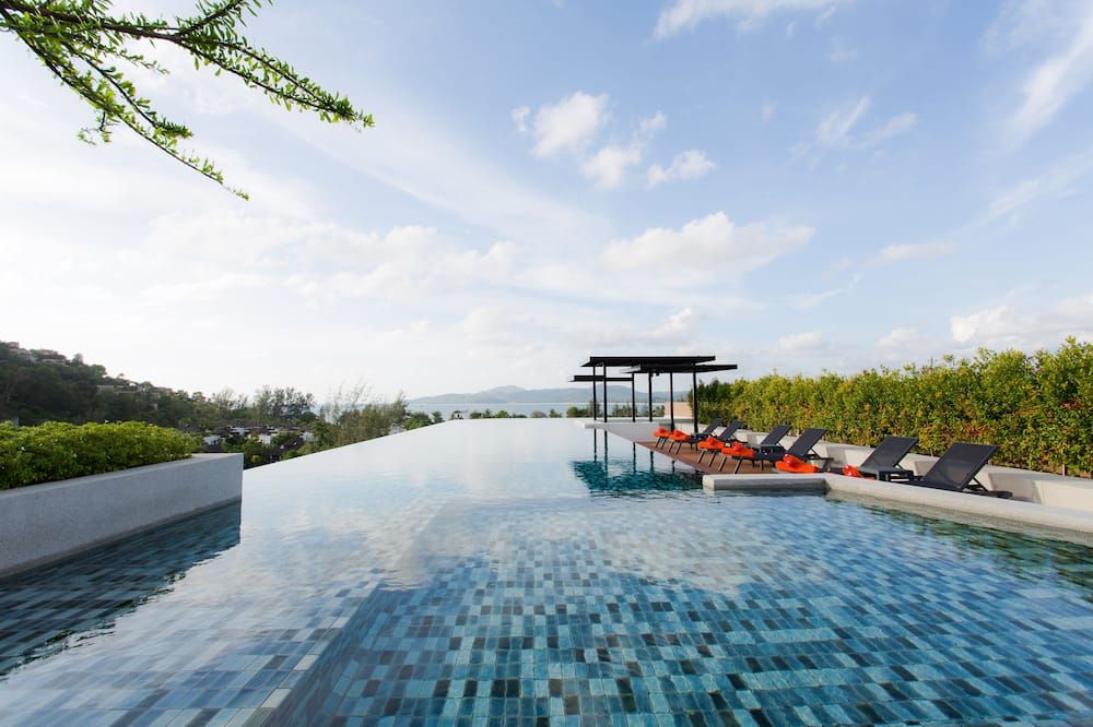 בריכה תמונה