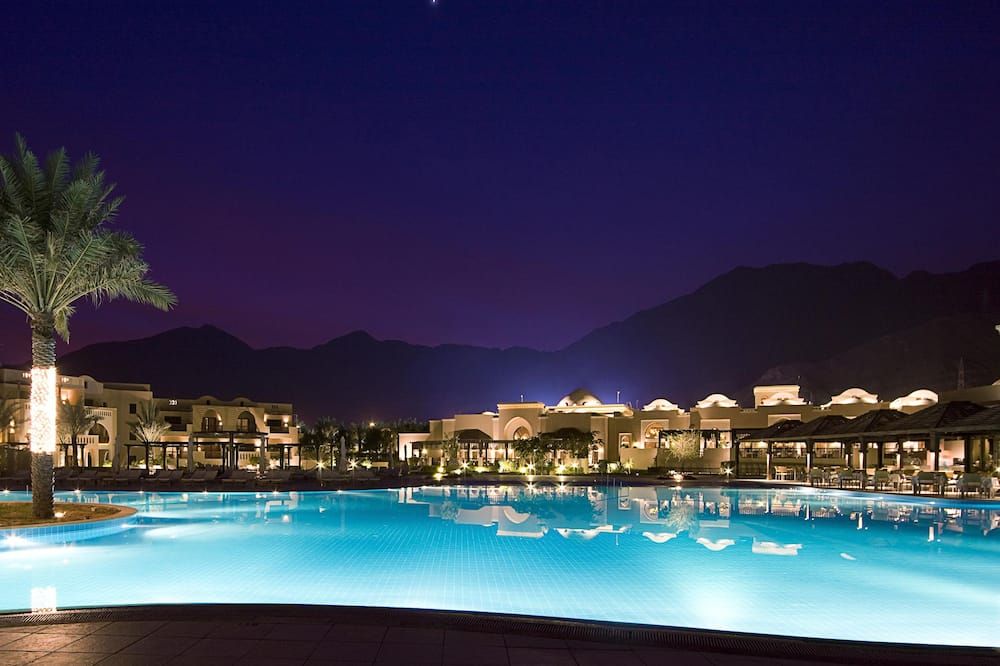 בריכה תמונה