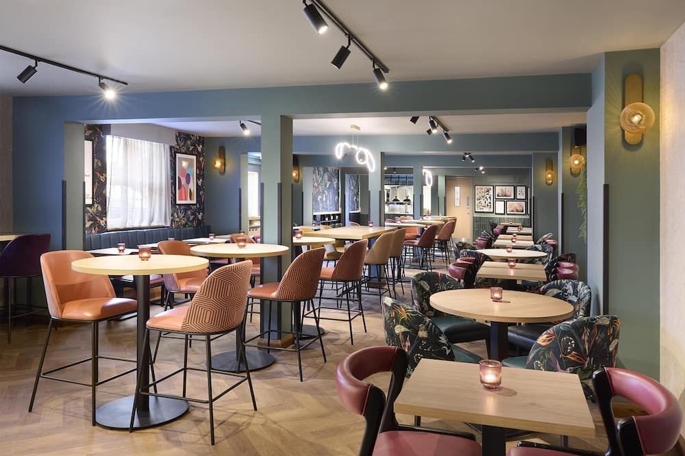 מסעדה תמונה