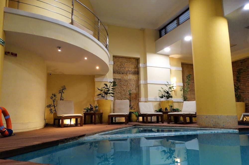 בריכה תמונה