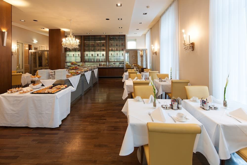 מסעדה תמונה