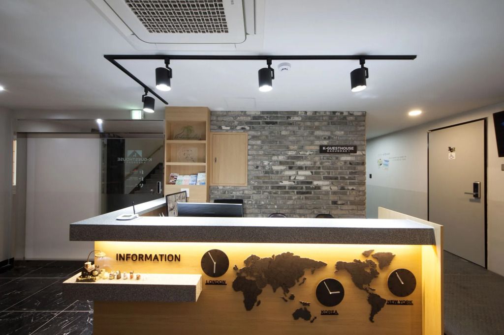 דלפק קבלה תמונה