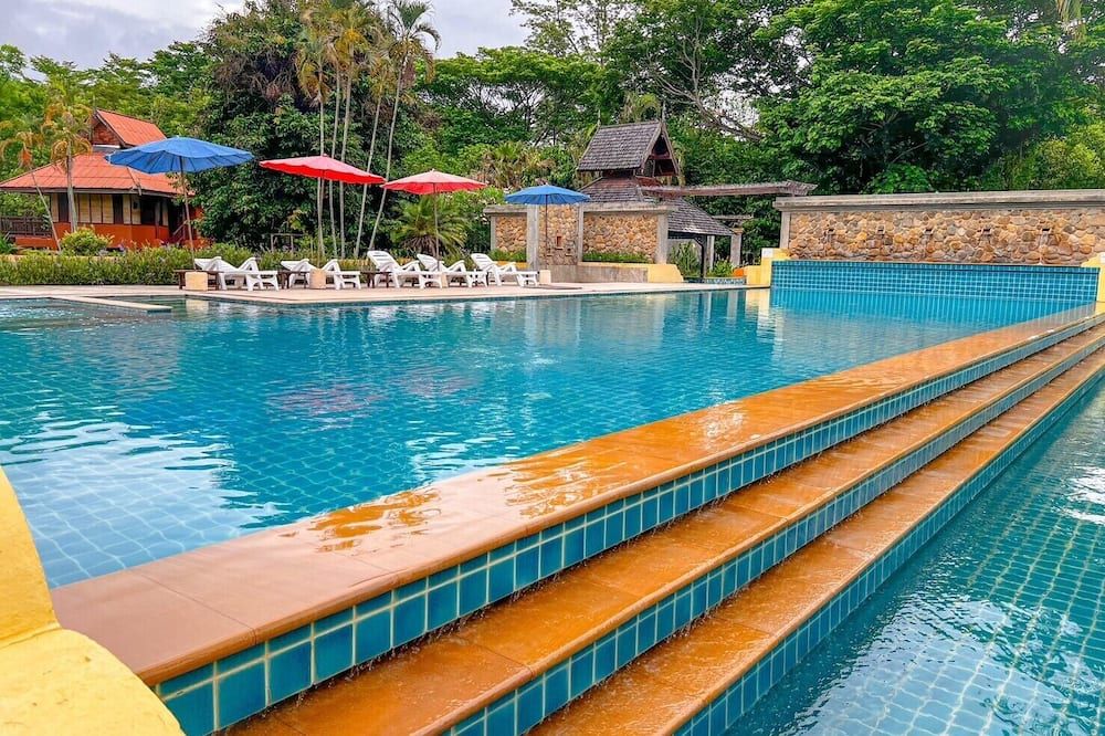 בריכה תמונה