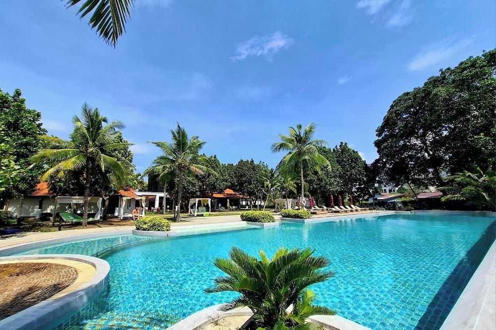 בריכה תמונה