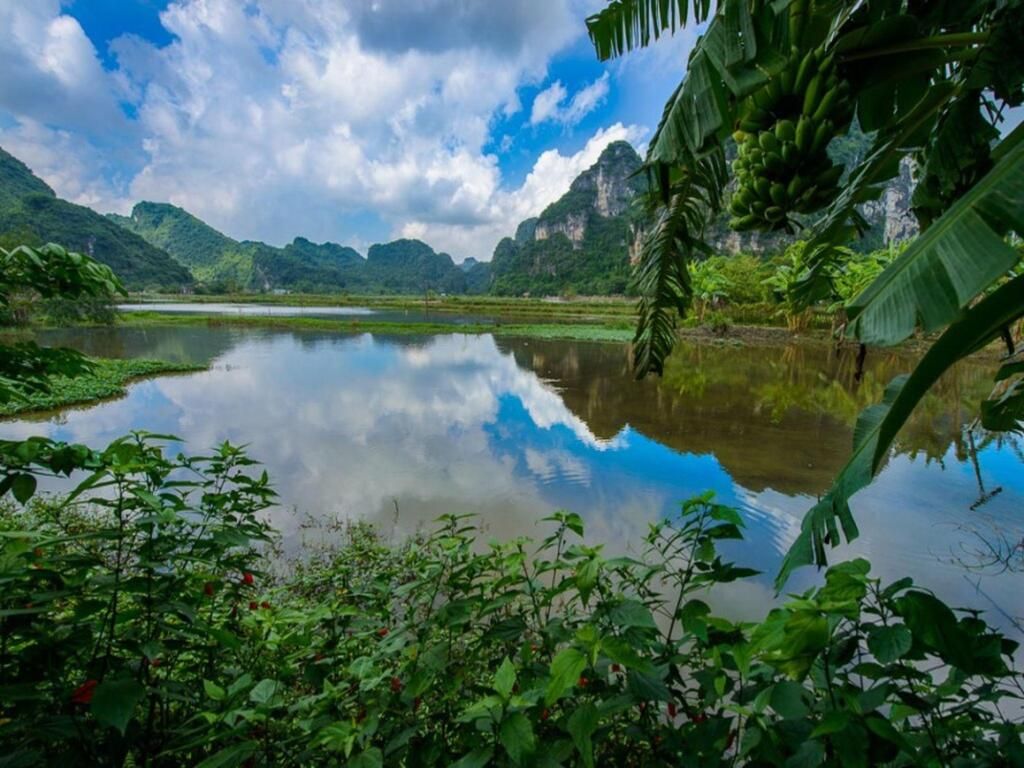 נוף חיצוני תמונה