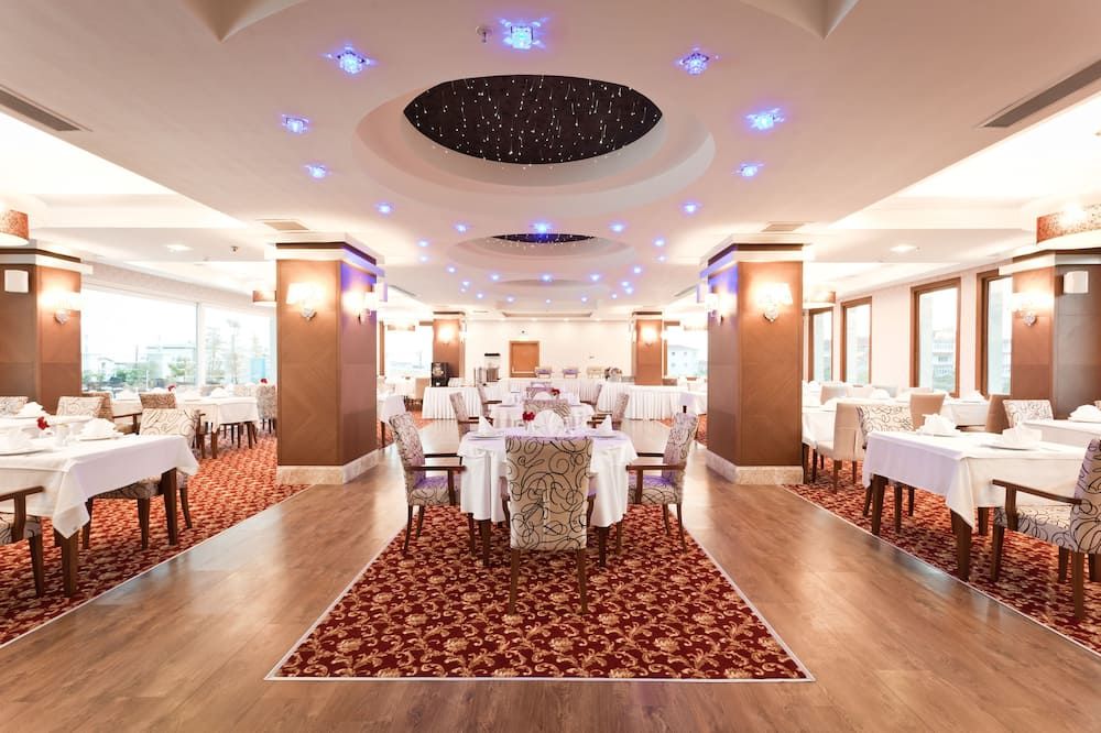 מסעדה תמונה