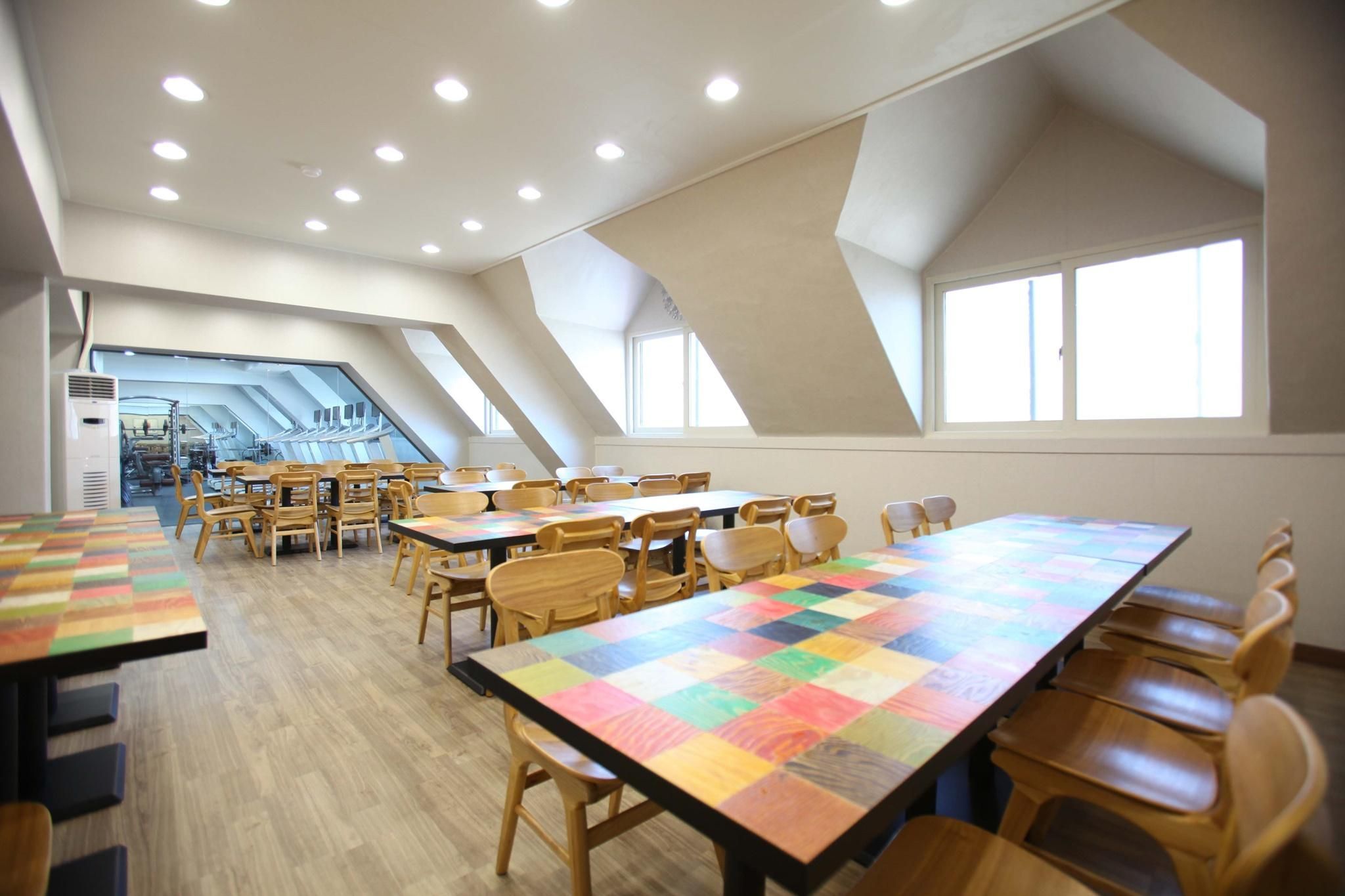 מסעדה תמונה