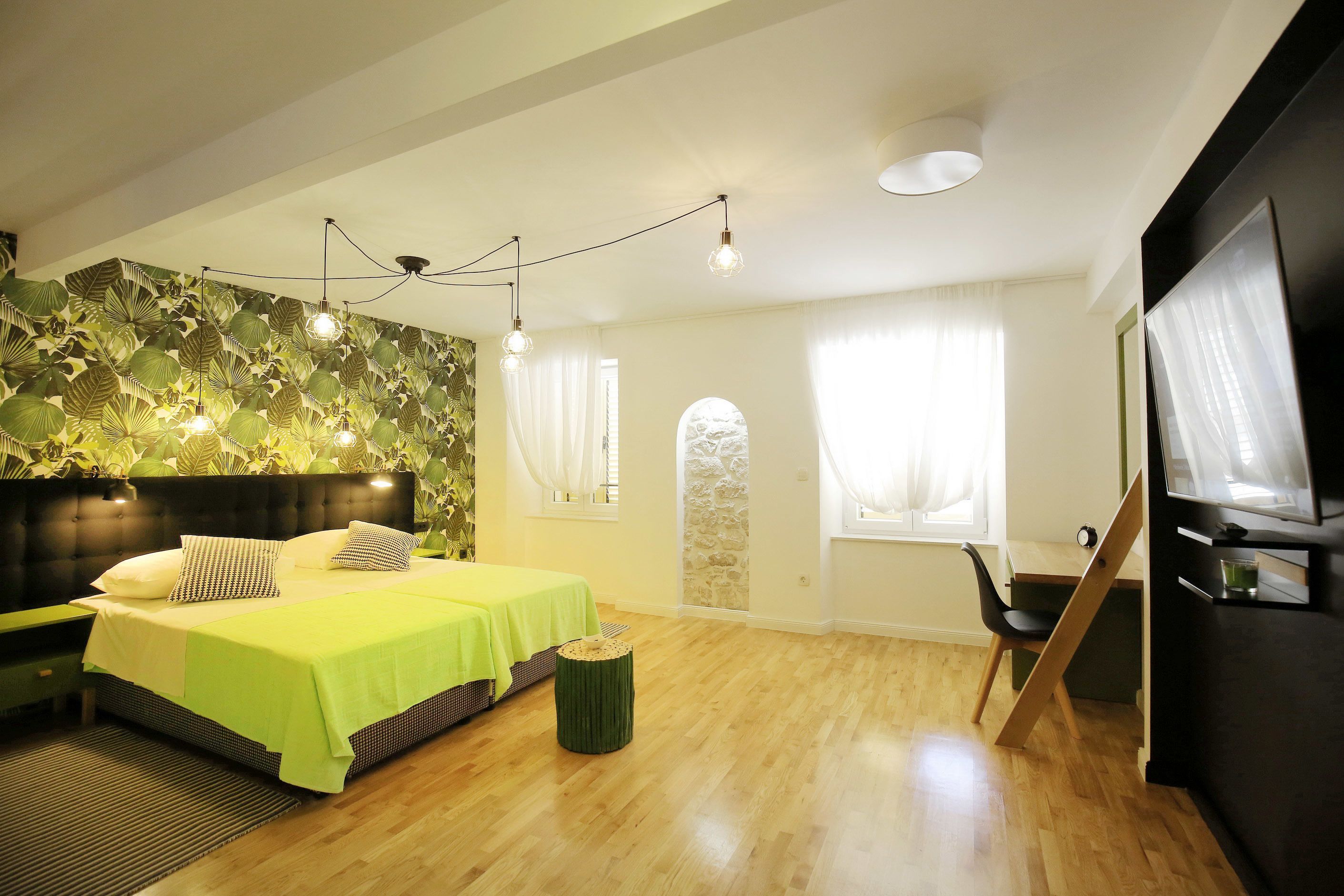 אחר