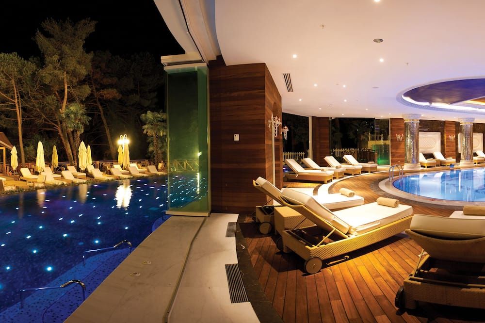 בריכה תמונה