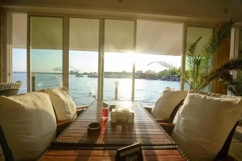 חדר אוכל תמונה