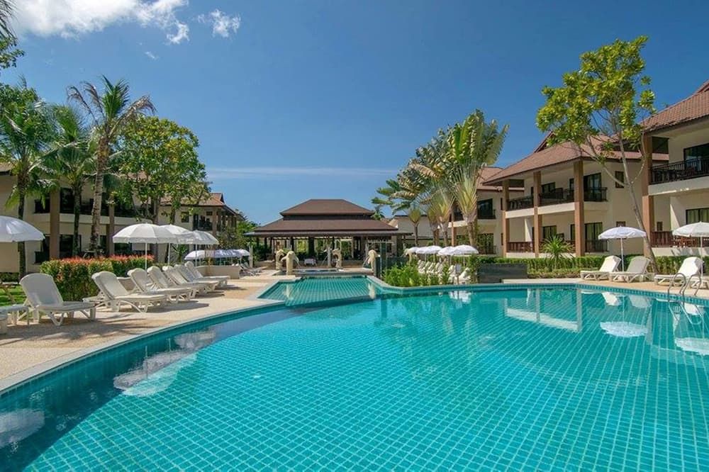 בריכה תמונה