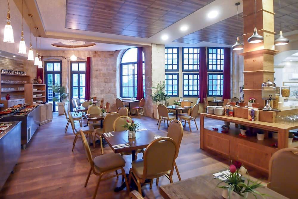 מסעדה תמונה