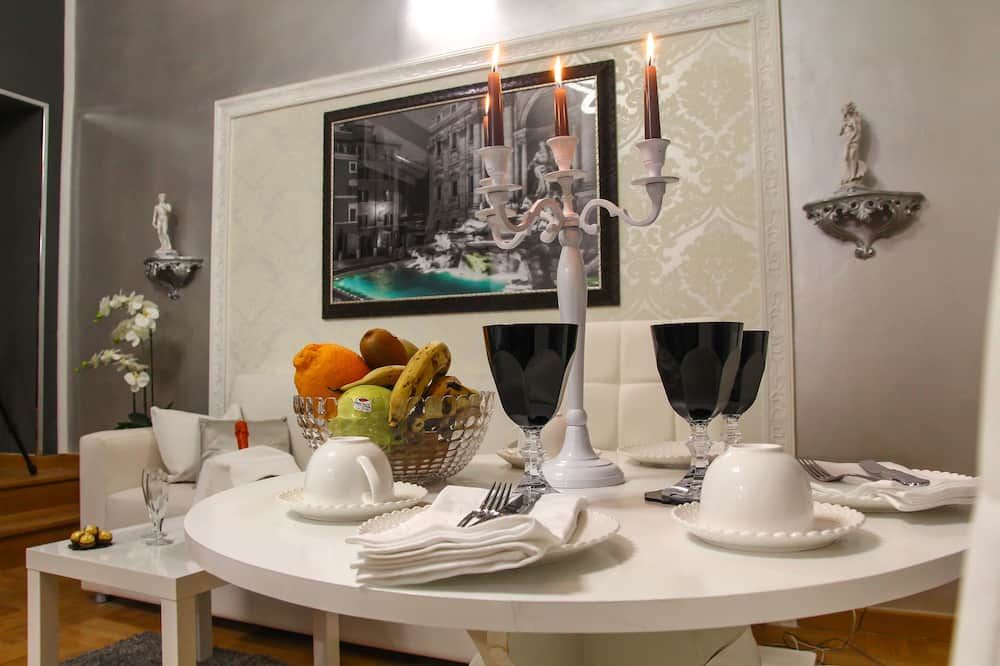 חדר אוכל תמונה