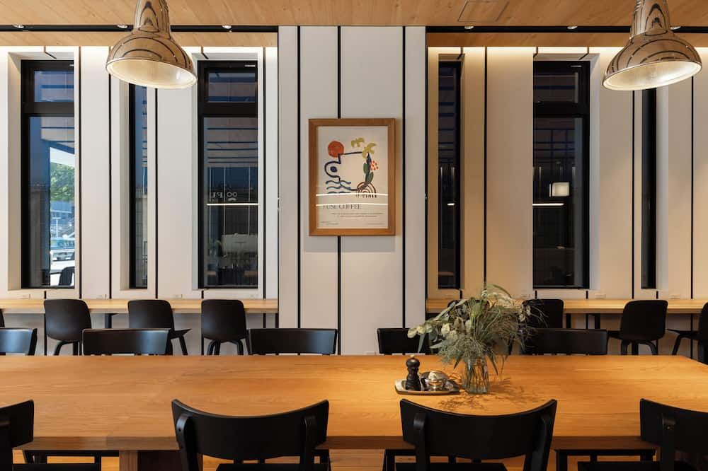 מסעדה תמונה