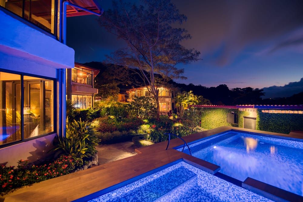 בריכה תמונה