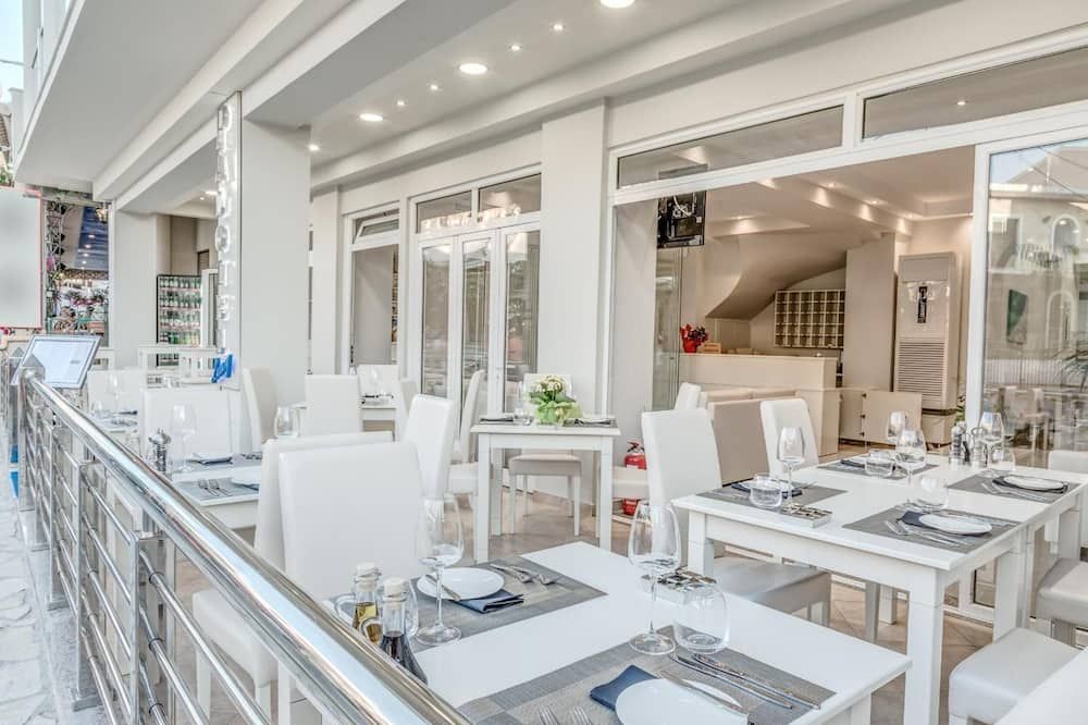 מסעדה תמונה