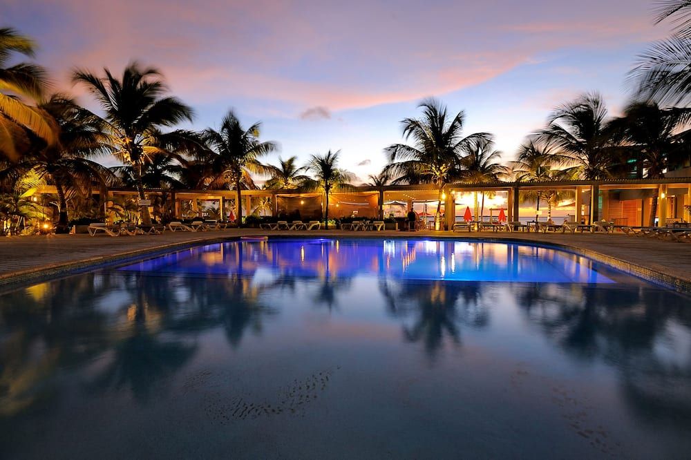 בריכה תמונה