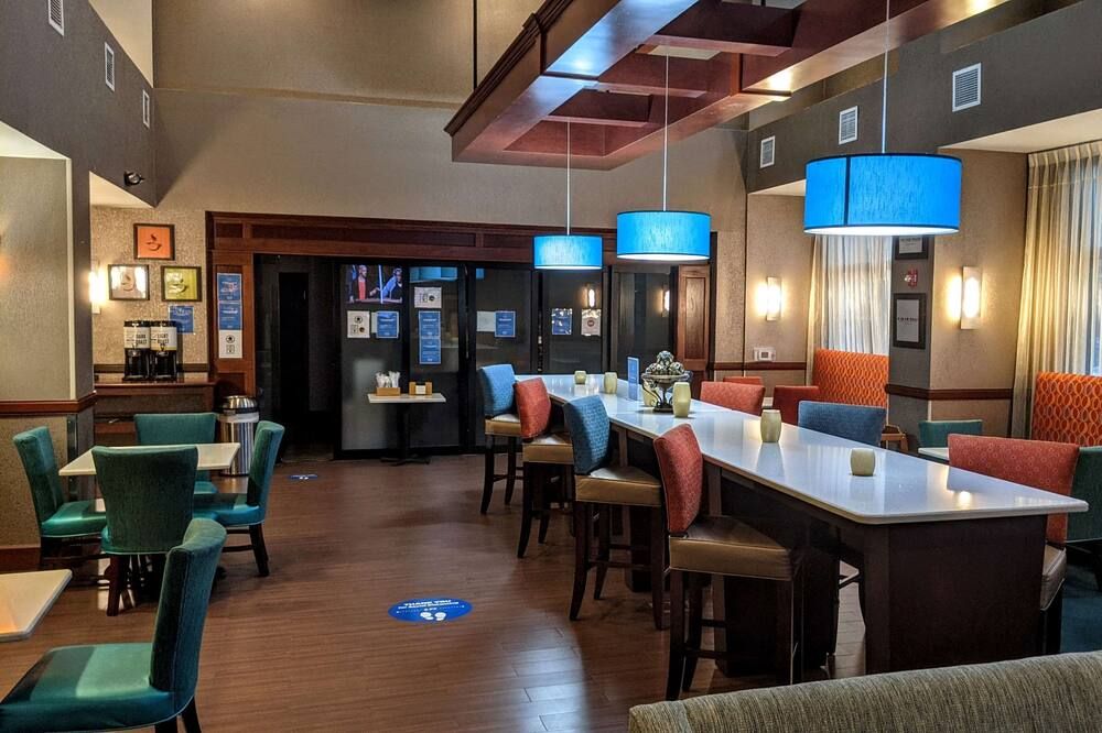 מסעדה תמונה