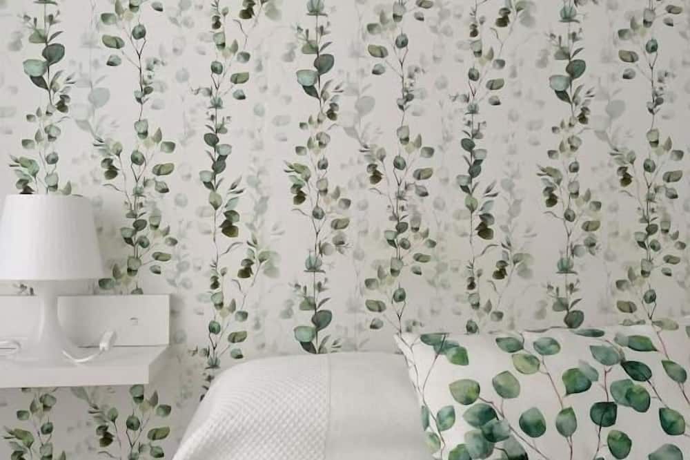 אחר
