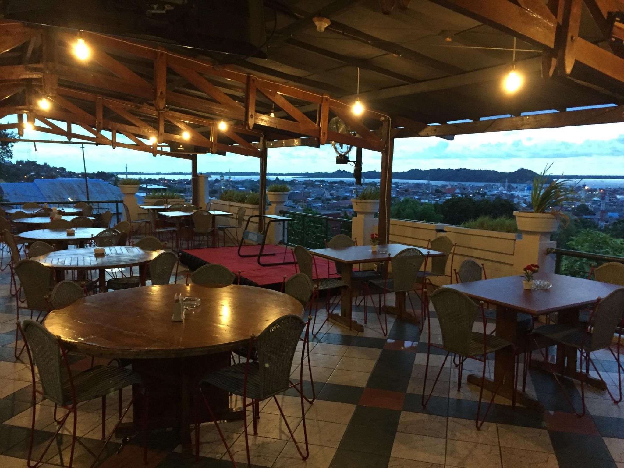 מסעדה תמונה