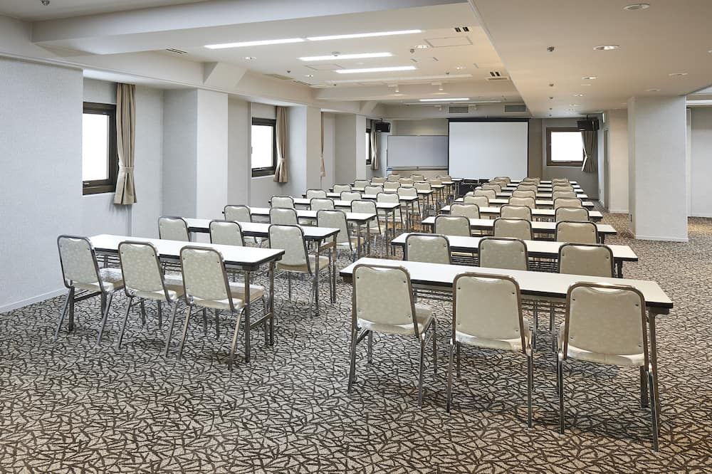 חדר ישיבות