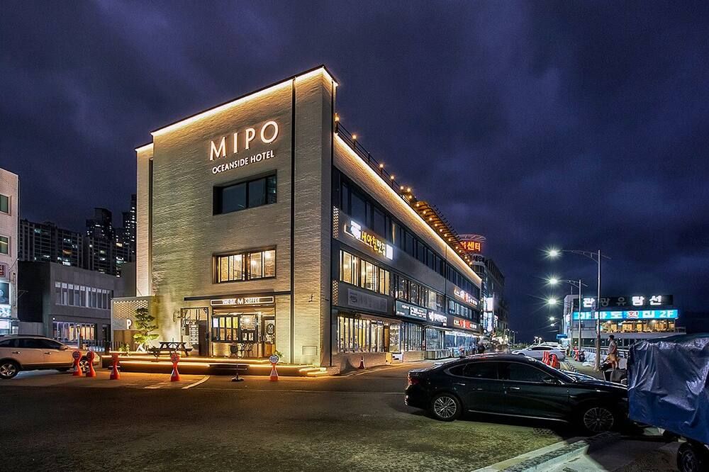 בניין