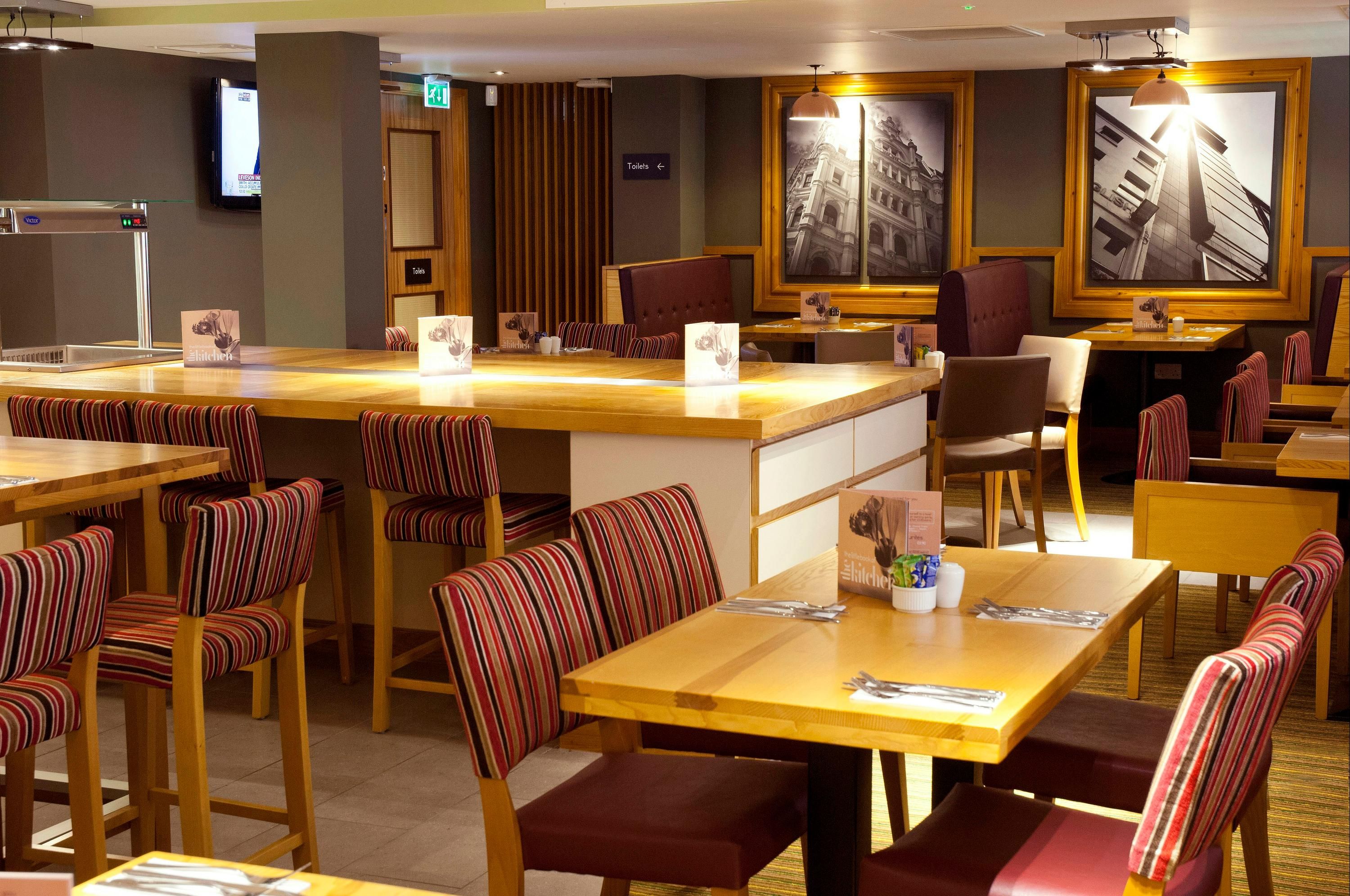 מסעדה תמונה