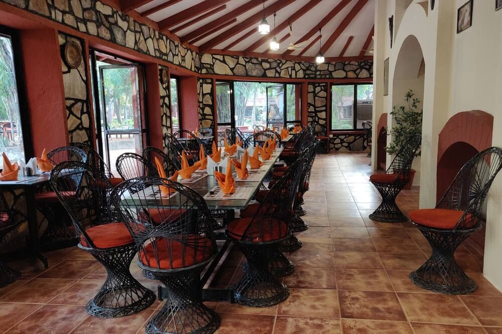 מסעדה תמונה