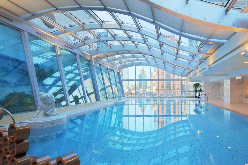 בריכה תמונה