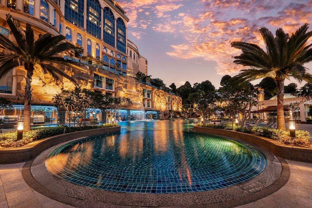 בריכה תמונה