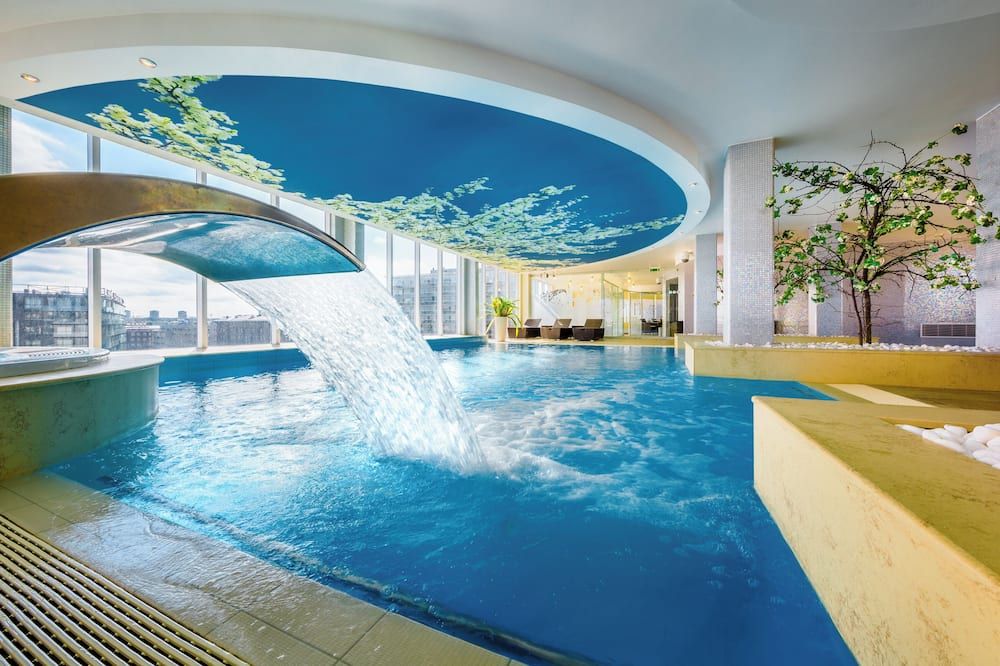 בריכה תמונה