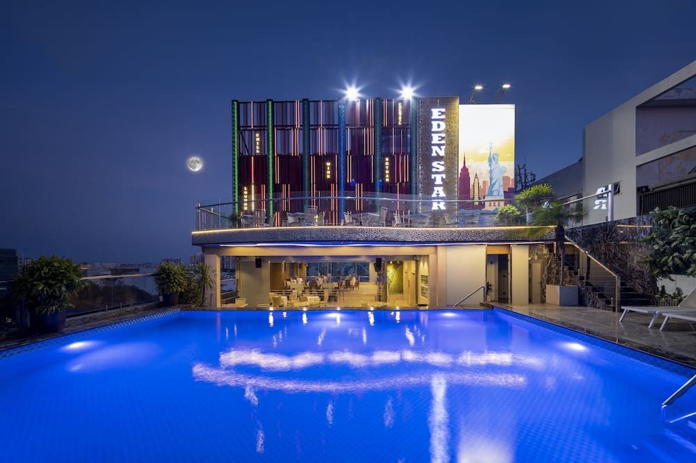 בריכה תמונה