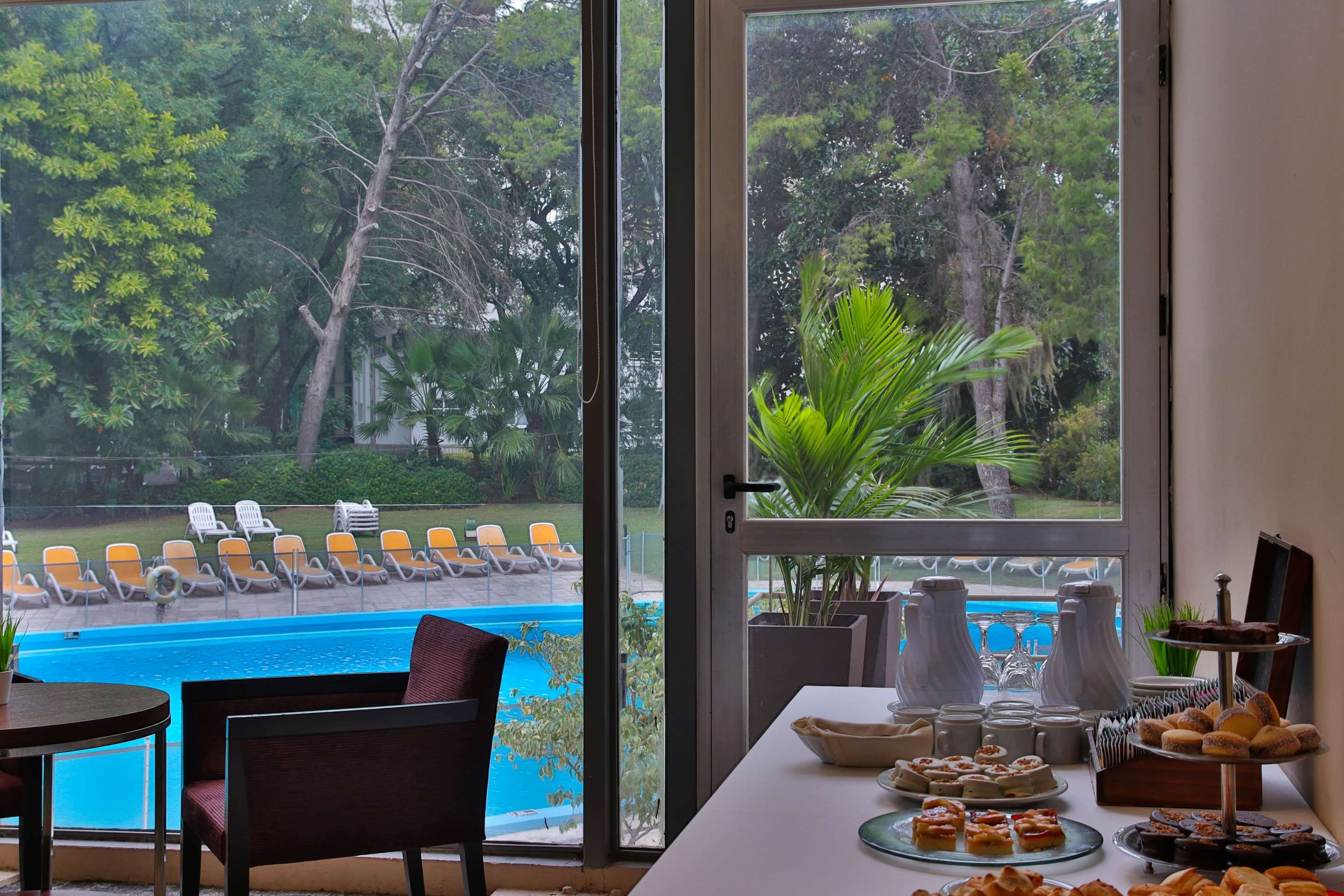 מסעדה תמונה