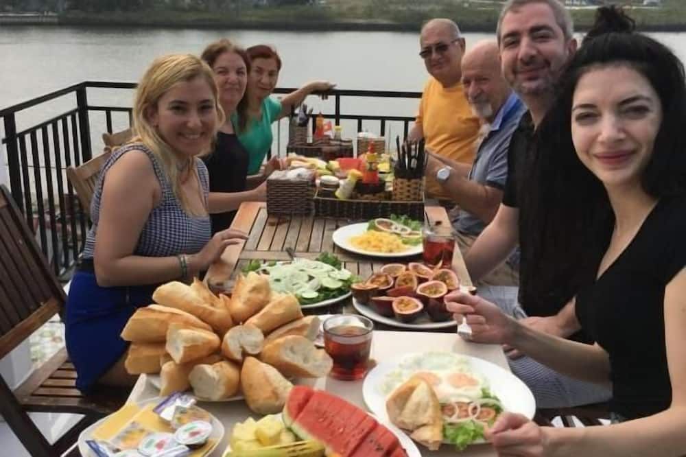 אחר