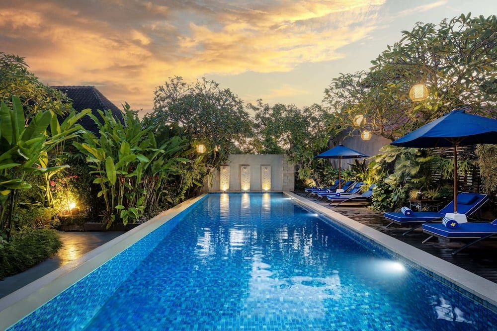 בריכה תמונה