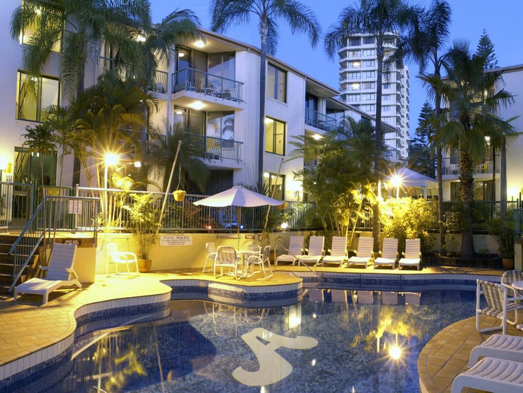 בריכה תמונה