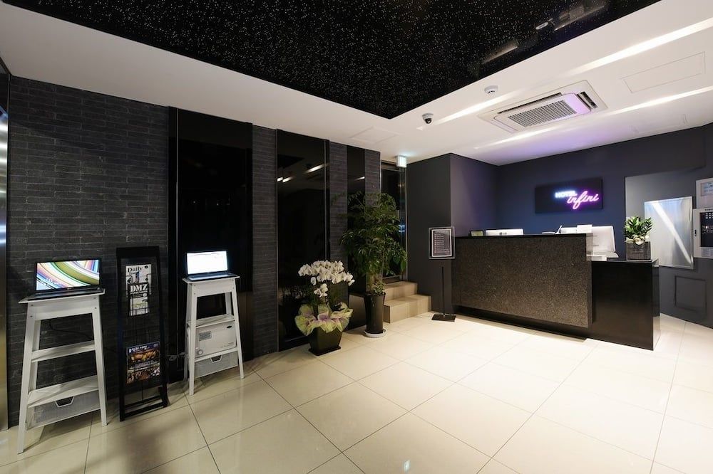 דלפק קבלה