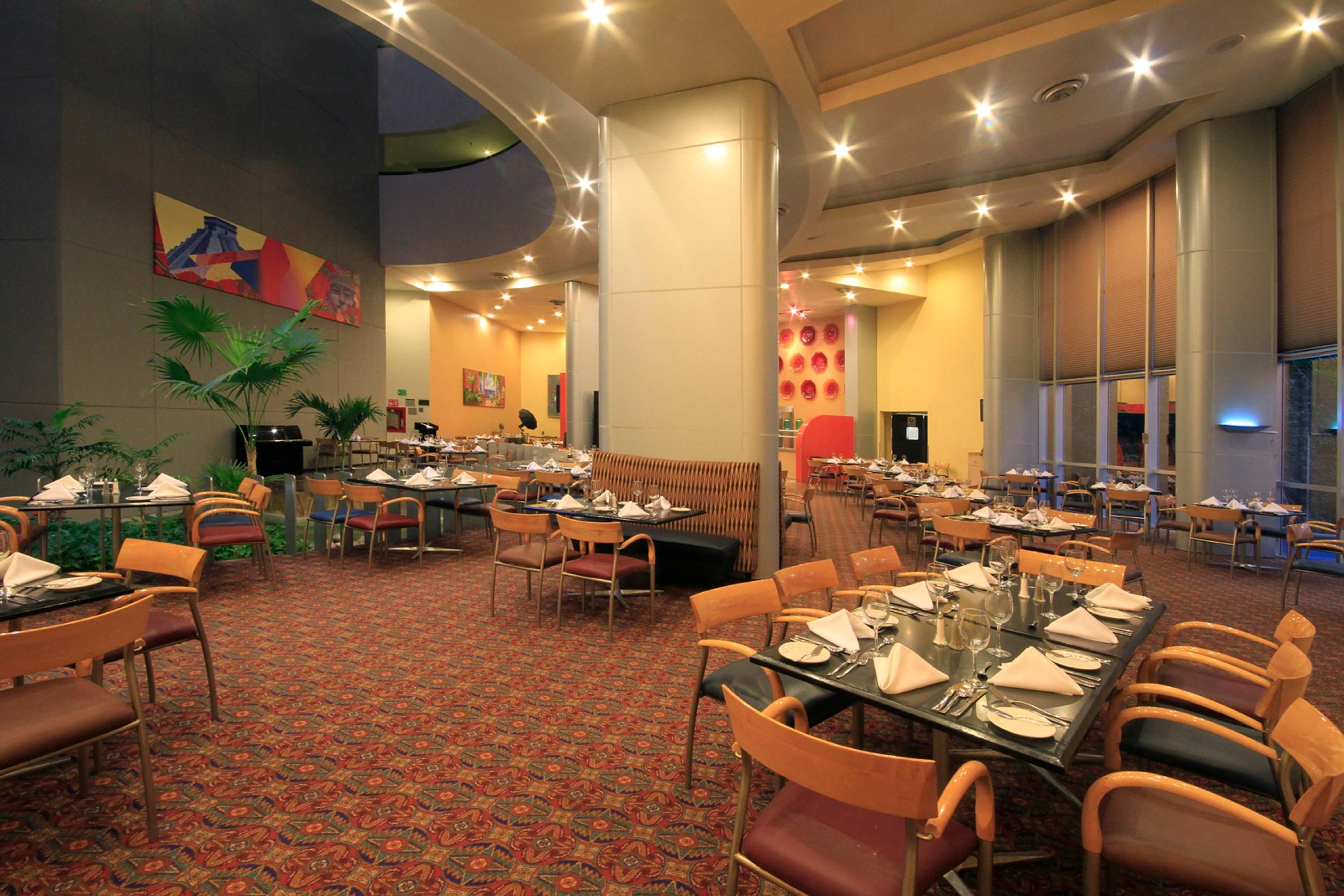 מסעדה תמונה