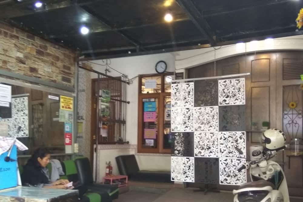 דלפק קבלה תמונה