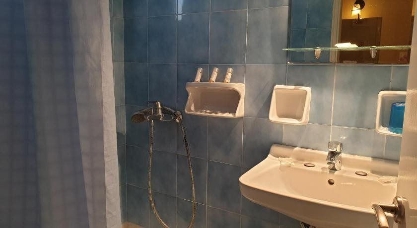 אחר