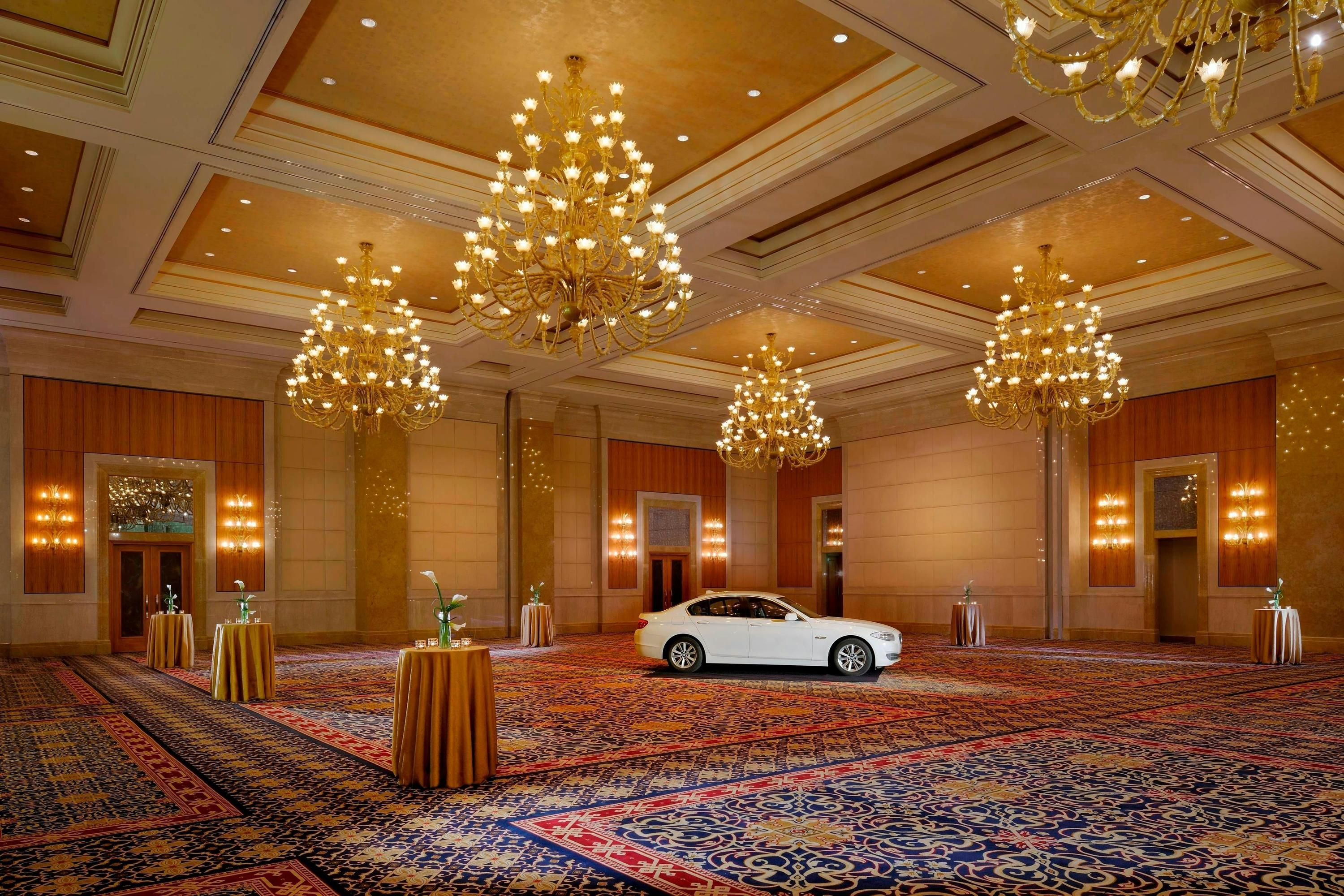 לובי תמונה
