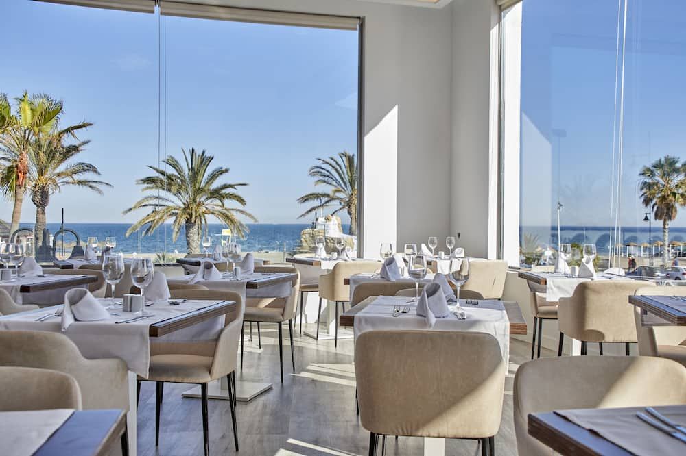 מסעדה תמונה