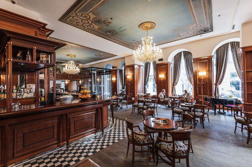 מסעדה תמונה