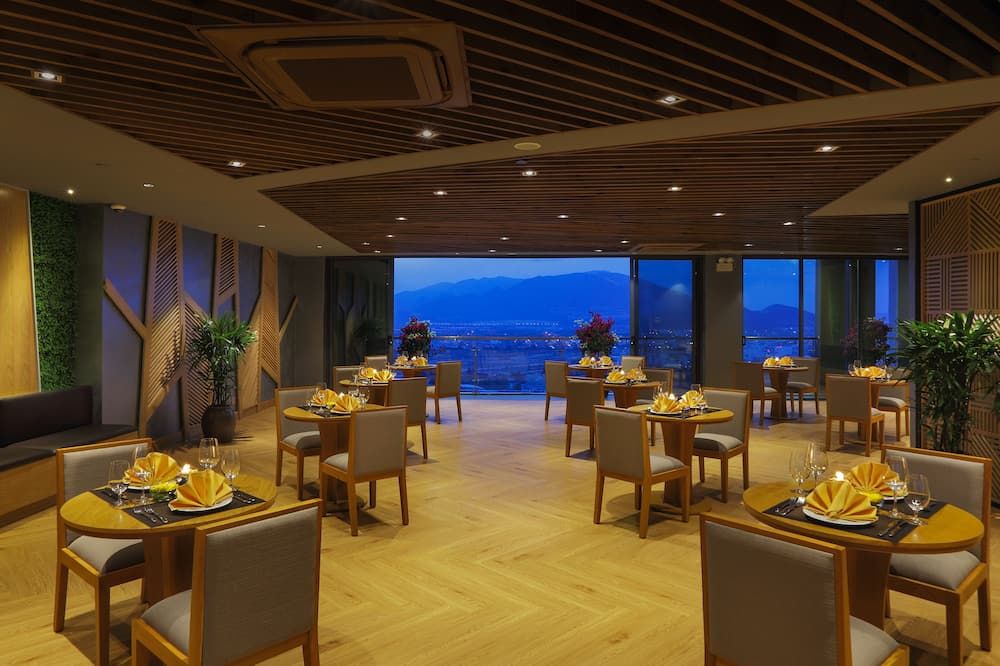 מסעדה תמונה