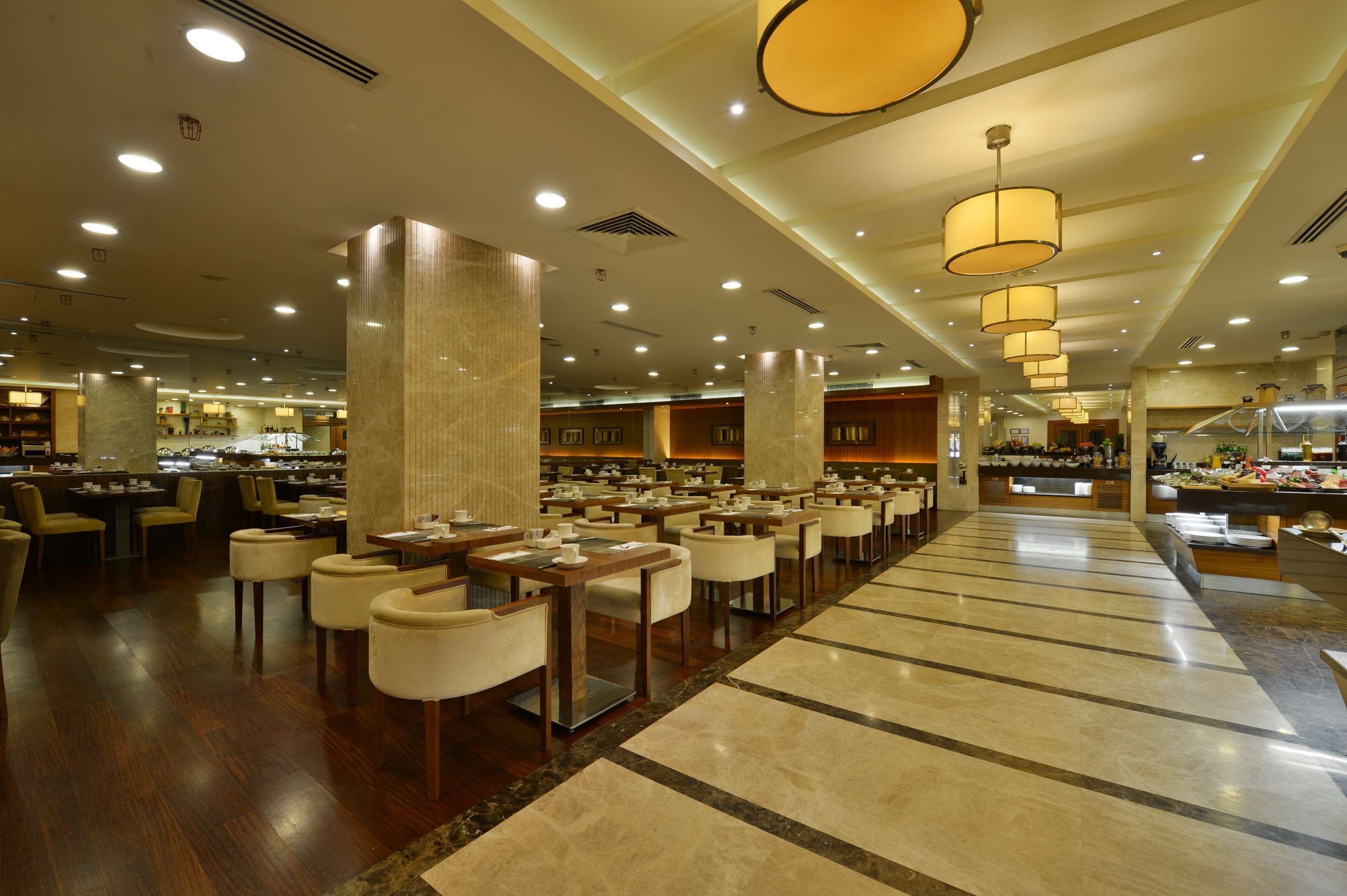 מסעדה תמונה