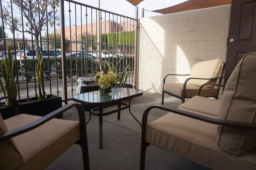 מרפסת תמונה