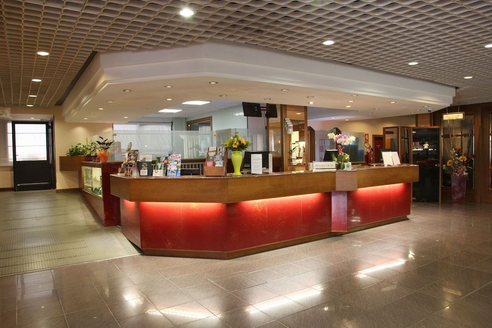 דלפק קבלה תמונה